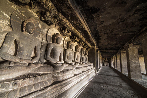 Betaalbare taxirit van Aurangabad naar de Ajanta &amp; Ellora grotten