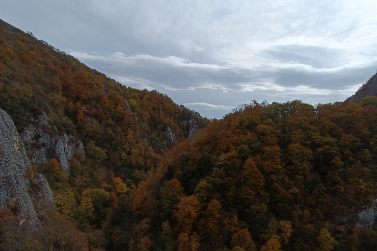Brașov: Guided Gorge Hike, Caves, and Via Ferrata Adventure Brașov: Guided Hike and Caves