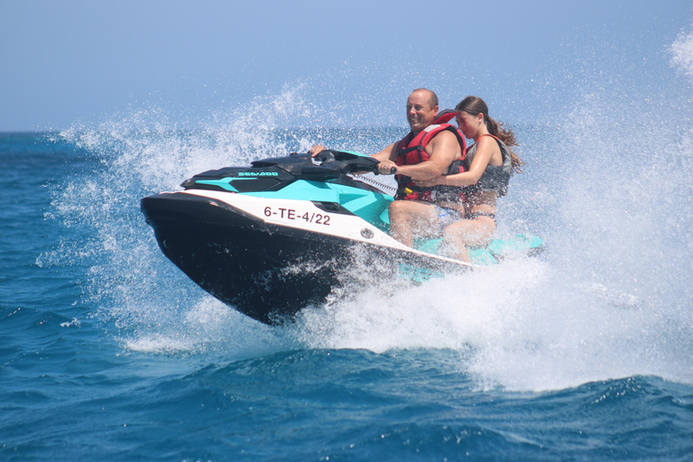 Corralejo: 40 minute jet ski tour to Lobos Island