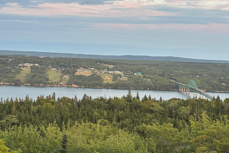 Sydney, NS: Mini Cabot Trail Tour with St. Ann’s Loop