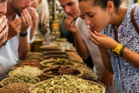 Zanzibar: Jozani Forest, Spice Farm & Stone Town Full-Day. TOUR WITH HOTEL TRANSFER PICKUP AND DROP