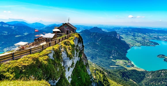 Private day trip from Munich to Eagle's Nest and Salzburg