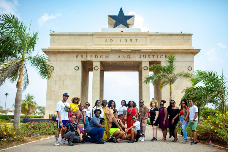 Accra Walking Tour: Journey into Ghana’s Pan-African Legacy