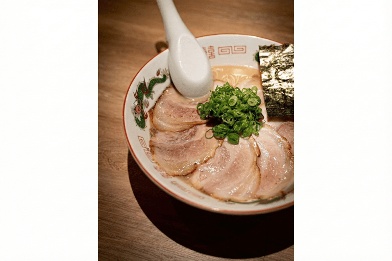 Sapporo: Ramen Tasting Tour with 3 Mini Bowls of Ramen