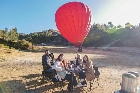 Balloon Flight Over Peru's Spectacular Landscapes