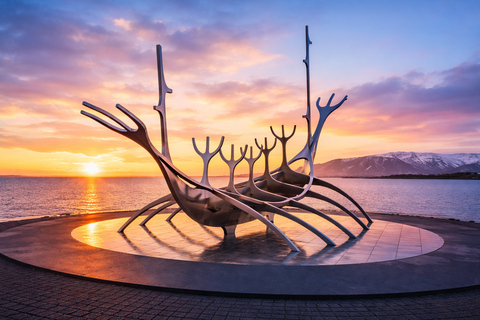 Reykjavík: Golden Circle & South Coast 2-Day Tour