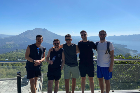 Ubud: Downhill-cykeltur med risfält, vulkan och måltidPrivat grupp