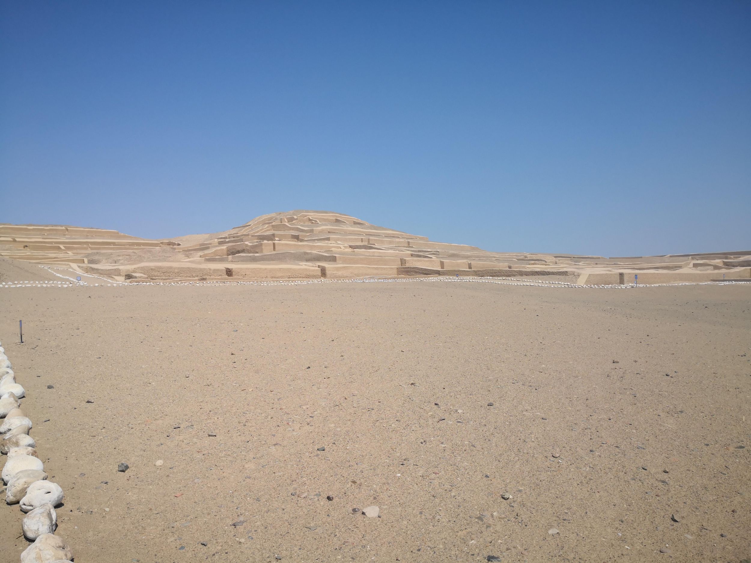 Von Nasca aus: Cahuachi Pyramiden Tour und Textil Workshop