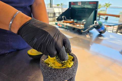 Personalized cooking experience: Learning the flavors of La Paz