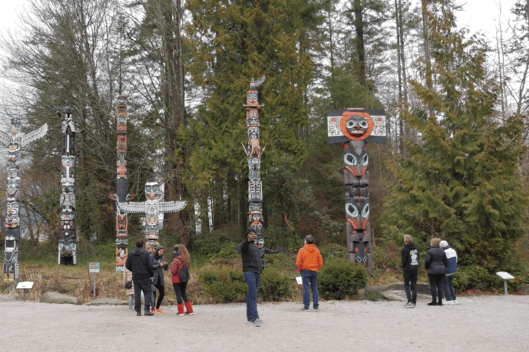 Vancouver: Mówiące totemy Stanley Park