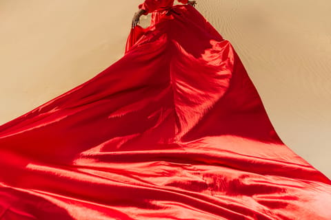 Flying Dress Photoshoot in Dubai