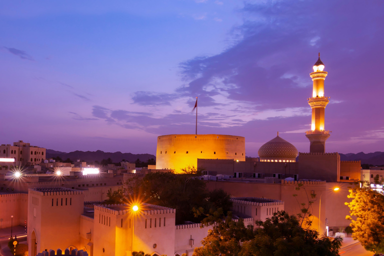 From Muscat: Nizwa Guided Tour with Optional Overnight Stay Nizwa Evening Tour with Overnight Stay