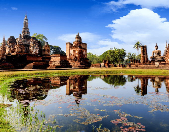 From Chiang Mai: Guided Tour of Sukhothai's UNESCO Heritage