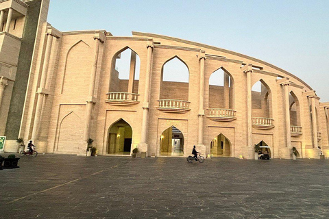 Doha: Private Städtetour mit Souk Waqif &amp; Katara VillageDoha: Private Stadtrundfahrt mit Souk Waqif &amp; Katara Village