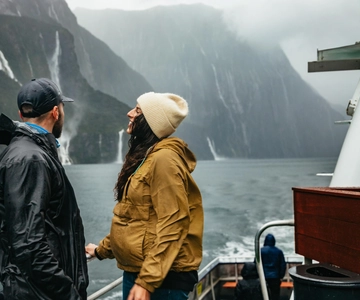 Milford Sound: Tocht door de wildernis met natuurgids