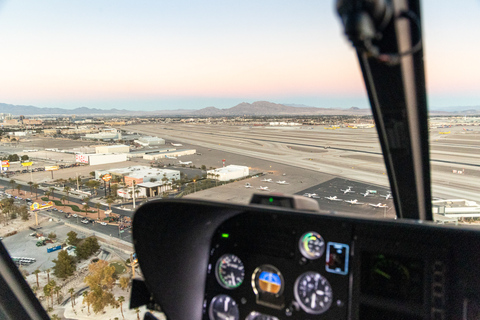 Las Vegas: helikoptervlucht over de Strip met optiesHelikoptervlucht Las Vegas Strip in de avond met vervoer