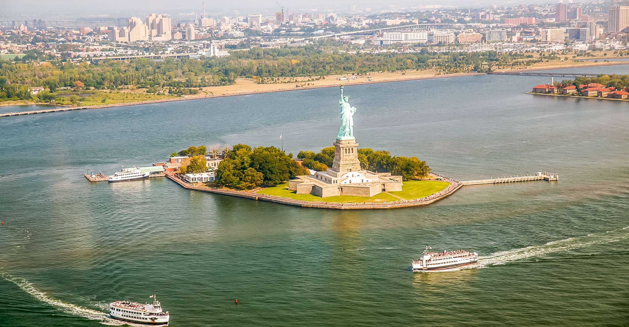 NYC, Manhattan Island All-Inclusive Helicopter Tour - Housity