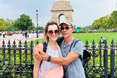 Delhi: Old & New Delhi Full-Half Day Tour Options Available Full Day Tour with Guide Only - (Without Car & Driver)