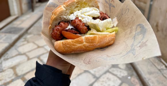 The Ultimate Bari Street Food Tour (All-Inclusive!)