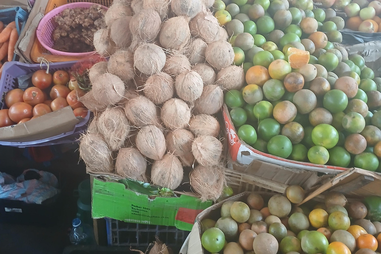 Mombasa: Old Town, Fort Jesus, and Village Day Tour