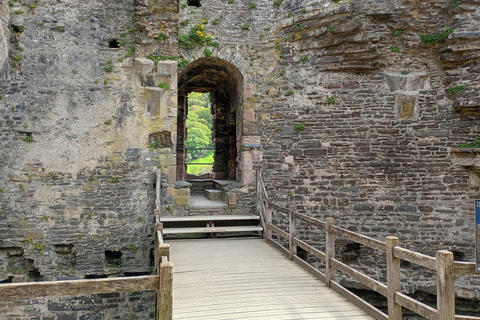Conwy: Conwy Castle Guided Walking Tour