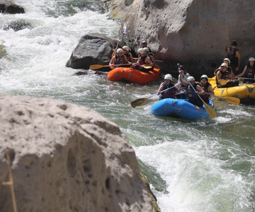Arequipa: Rio Chili Rafting Tour with Snack
