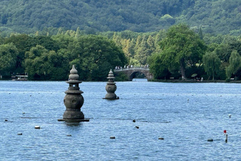West Lake Boat & Island Ticket with Concierge