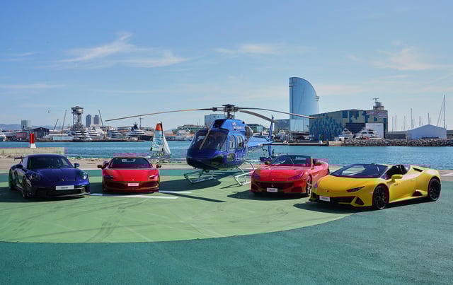 Barcelone : Conduite de supercar et expérience en hélicoptère