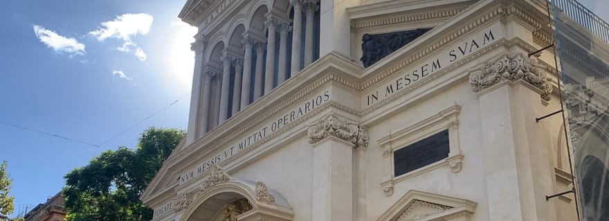 Visite de Castelmola, Taormine et Messine. Départ de Messine