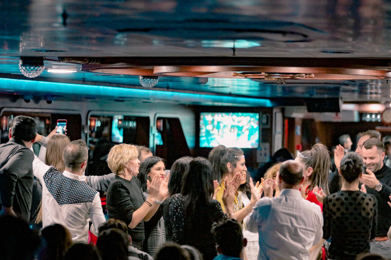 Istanbul: Turkish Night on the Bosphorus Dinner Cruise