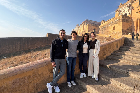 Jaipur: Private Full Day City Tour with Guide & 5* Lunch Jaipur: Full-Day Sightseeing Tour By Car with Guide
