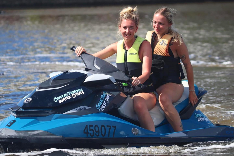 黄金海岸：15分钟喷气滑雪狂欢，免费照片相赠