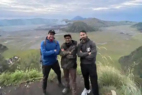From Surabaya or Malang : Mount Bromo Sunrise Guided Tour