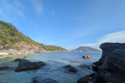 Private/small group Cham Island Tour (shared speed boat) Private - small group Cham Island Snorkeling Tour w lunch