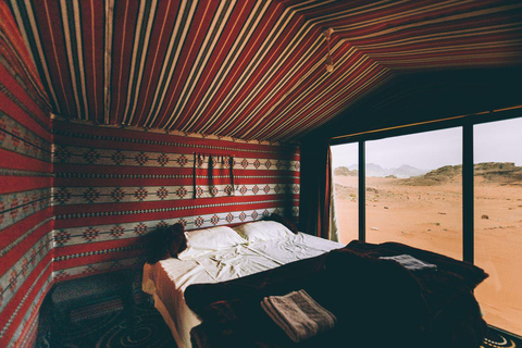 Wadi Rum: 4x4 Jeep Tour with Bedouin Camp Stay & Meals