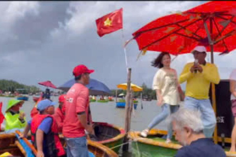 Da Nang : Visite de la vieille ville de Hoi An et du village de noix de coco de Cam Thanh