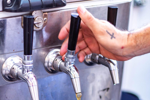 La Paz Cruisers: Craft Beer Tour with Tastings and Ceviche