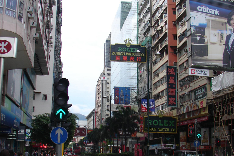 Hong Kong: Big Buddha and Lantau Island Guided Tour