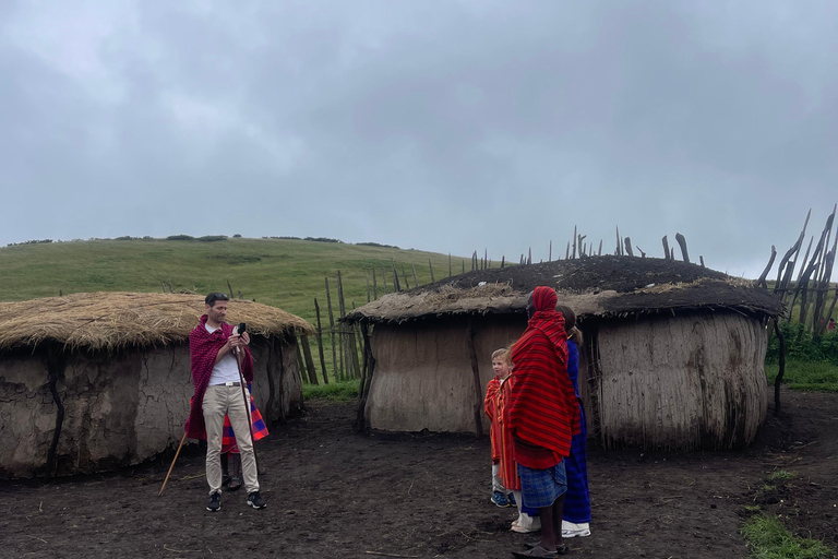 Arusha: tour de día completo a las tribus masái y hadzabe.Excursión de día completo a las tribus Hadzabe y Datoga