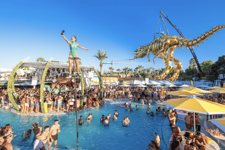 Ibiza: Formentera Yacht Cruise, Cooking Class, & Club Entry