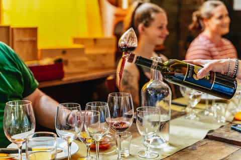 From Rome: Tuscany Day Trip with Lunch and Wine Tasting