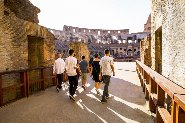 Coliseo: tour subterráneo y antigua RomaTour subterráneo del Coliseo y la antigua Roma