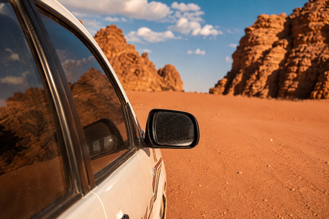 Wadi Rum Private 7 Hour 4x4 Tour, Traditional Mezze & Sunset Wadi Rum Private 6 Hour 4x4 Tour, Traditional Mezze & Sunset