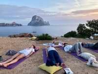 Avventura privata ES VEDRA YOGA - Housity