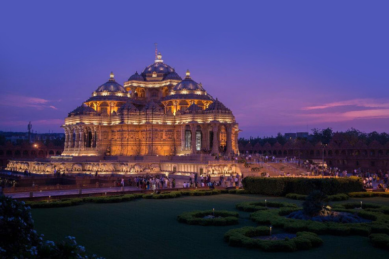 New Delhi: Akshardham Exhibition, Light and Water Show Tour.New Delhi: Akshardham Tour with Guide and Driver.