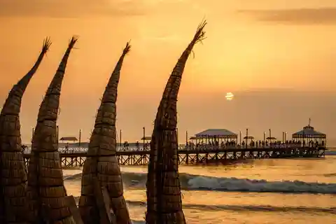 Escursione di mezza giornata a Chan Chan | Spiaggia di Huanchaco