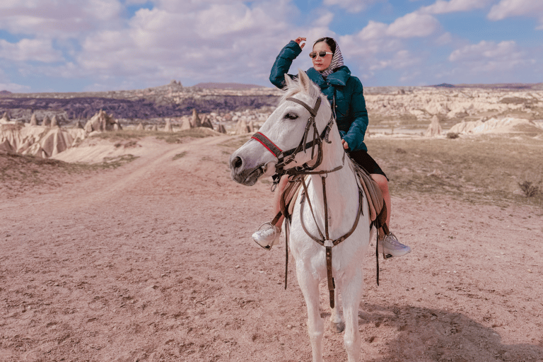 Cappadocia: Beginner-Friendly Horseback Riding Adventure