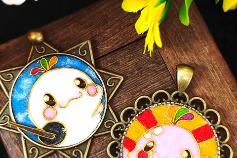 Guangzhou:Traditional Cloisonné Enamel Hands-On Experience Bronze: 1–2 hours