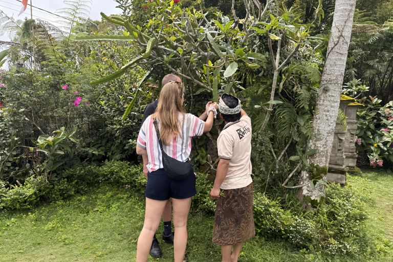 MUNDUK A Day with Local Farmers & Authentic Balinese Cooking