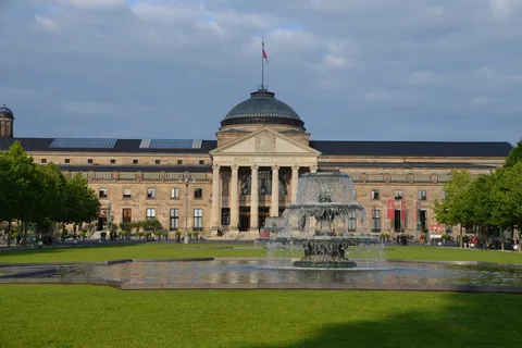 Wiesbaden - Privater historischer Rundgang